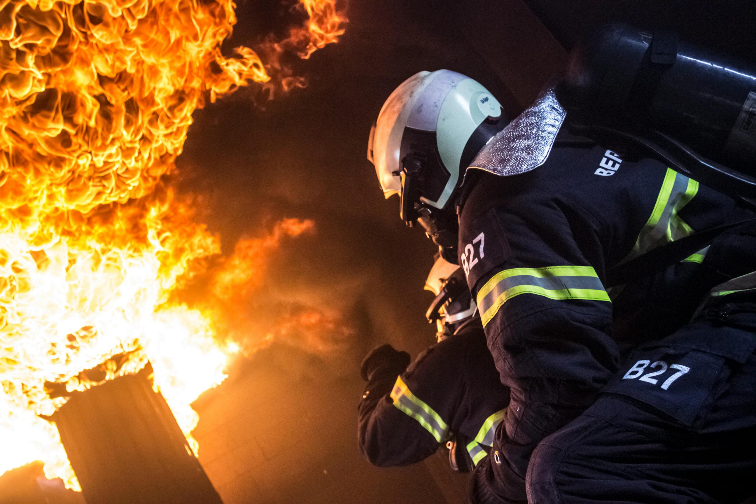 Przegląd najważniejszych wizyt zagranicznych straży pożarnych w polsce i ich wpływ na bezpieczeństwo